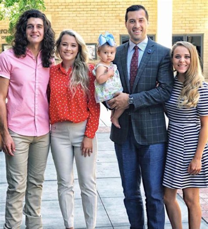'American Idol' Alums Gabby Barrett and Cade Foehner Had a Duggar at Their Wedding