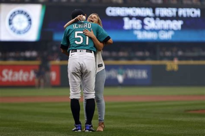 Eli Manning's Kids Probably Think He's "Hall of Fame" Material