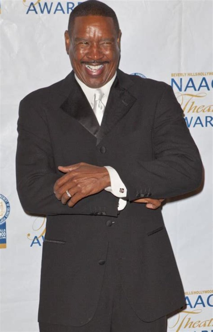 Exploring Dorien Wilson's Fraternal Twin Bond