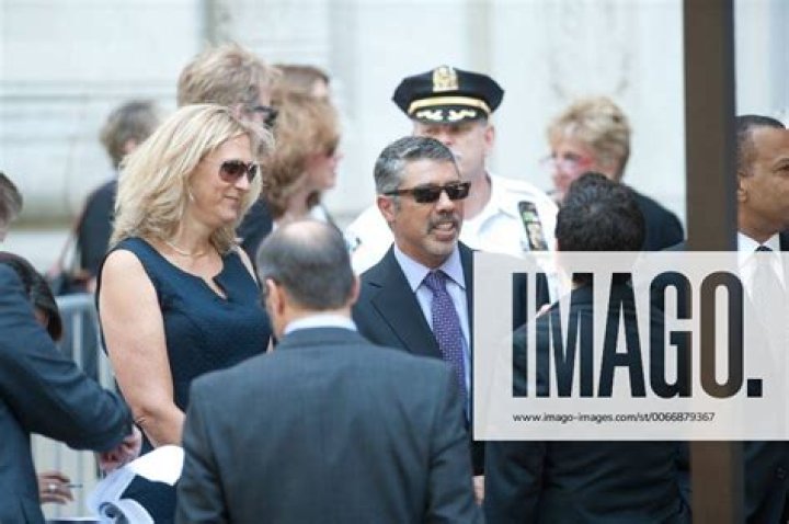 Gary Dell'Abate cheat his wife Mary Caracciolo according to Stern. Are they divorcing?