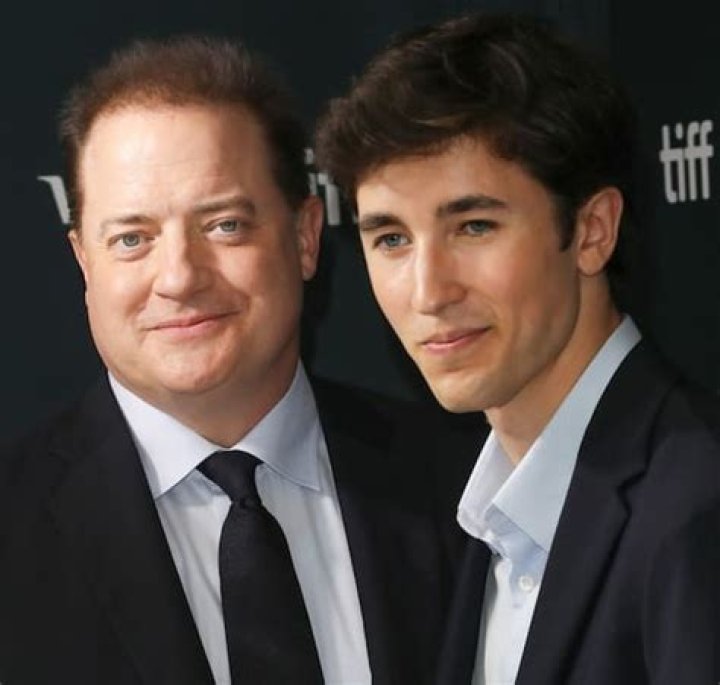 Griffin Arthur Fraser Age, Height, Girlfriend, Net Worth