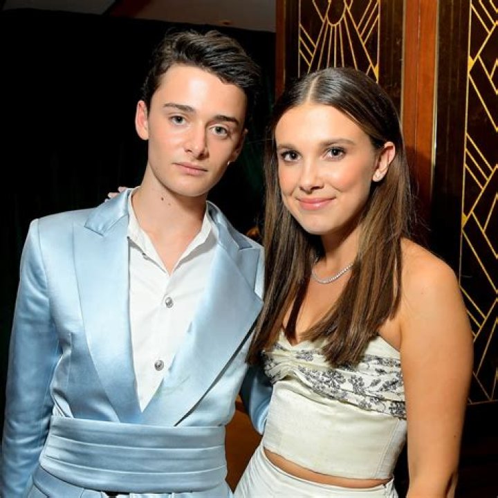 Is Noah Schnapp Dating? He's Been Linked to This Influencer