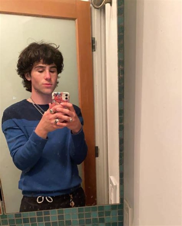 Taj Cross Age: Unveiling The Ageless Mystery