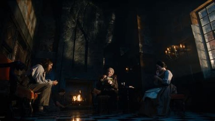 Unveiling Martin Clunes' Height: Insights And Revelations