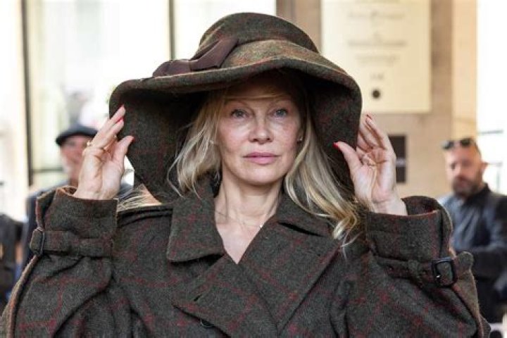 Unveiling The Secrets Of Embracing Natural Beauty