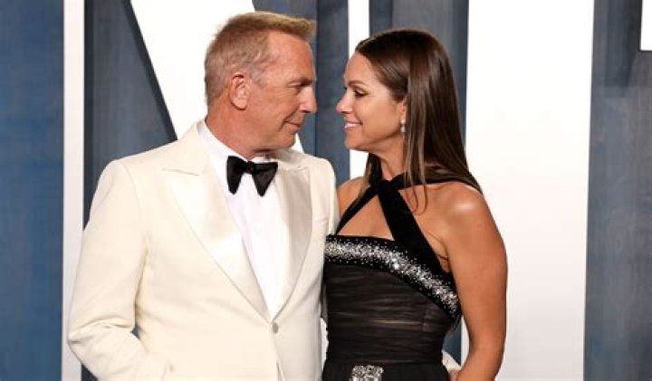 What Does Billy Donovans Wife Christine DAuria Do?